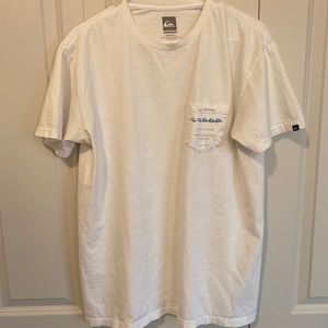SOLD: Quiksilver T-Shirt